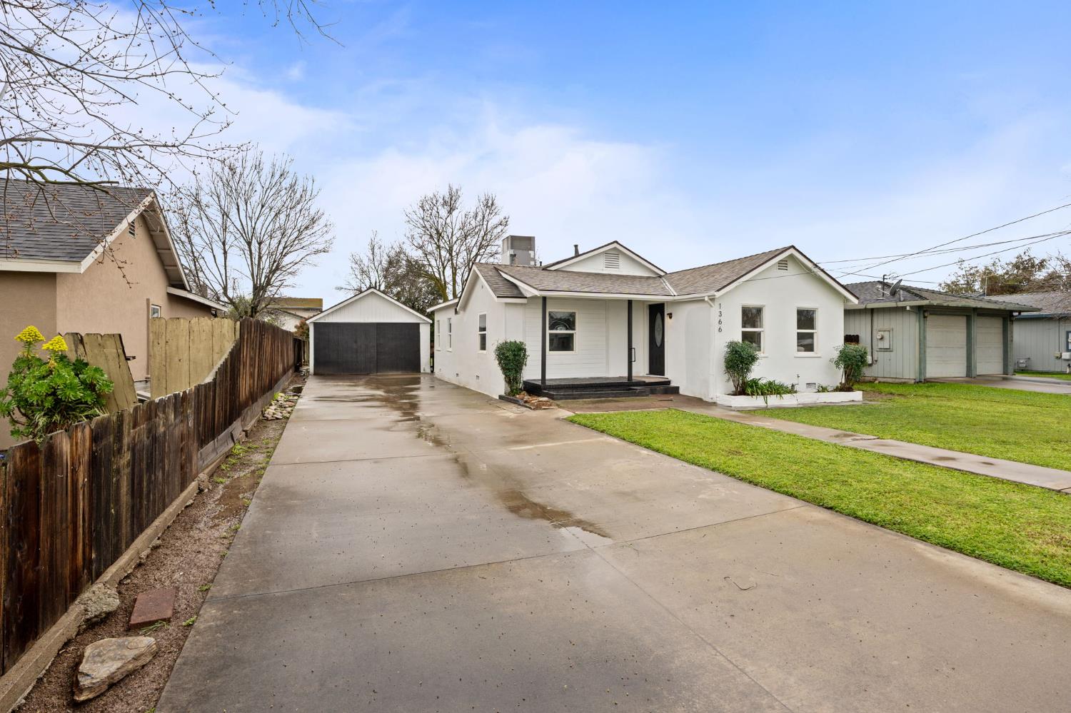 1366 East Alexander Avenue Merced, CA 95340 - Photo 3 of 30 a view of house with a outdoor space