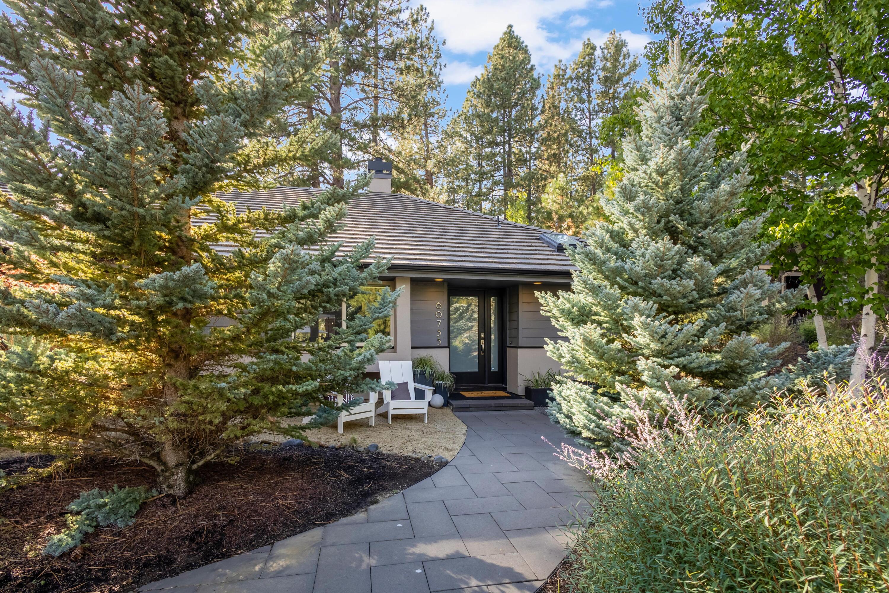 60755 Currant Way Bend, OR 97702 - Photo 8 of 52 Gallery Image 8