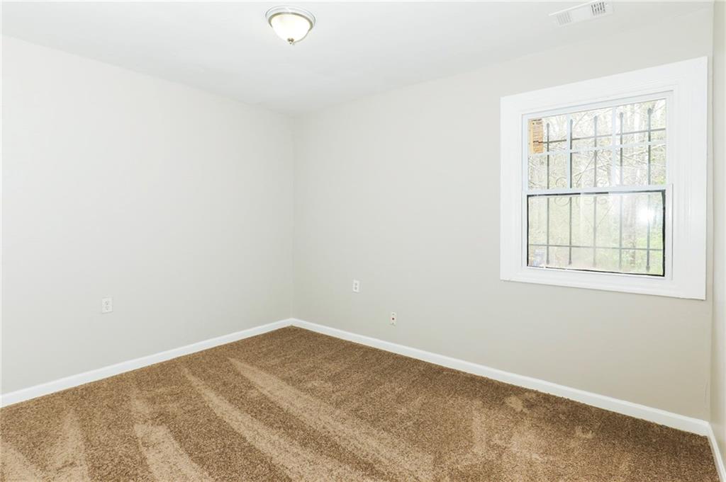 1138 Kipling Street Southeast Atlanta, GA 30315 - Photo 9 of 14