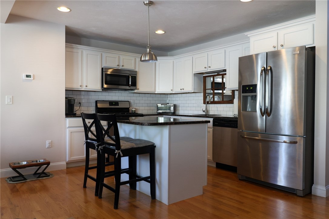 40 Streamview Drive, Unit 40 Cumberland, RI 02864 - Photo 9 of 19