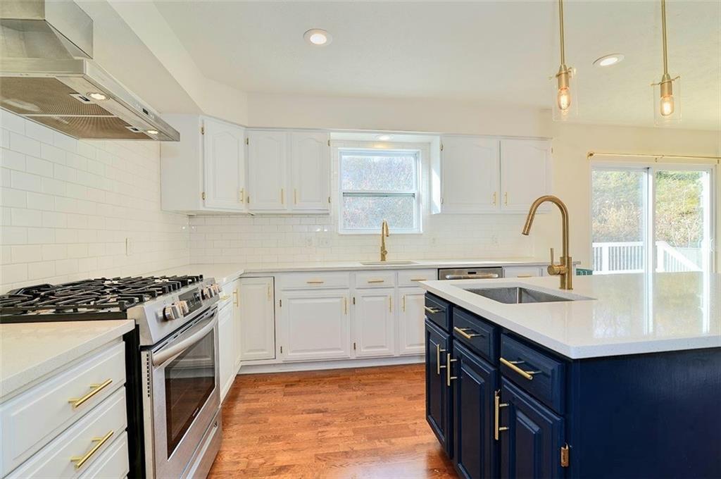 207 Hickory Circle McKees Rocks, PA 15136 - Photo 12 of 25 Gallery Image 12