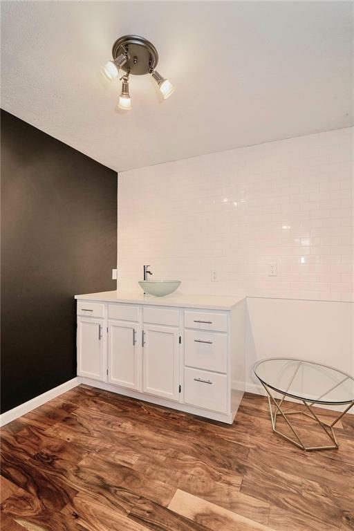 207 Hickory Circle McKees Rocks, PA 15136 - Photo 22 of 25 Gallery Image 22