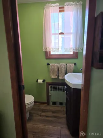 $499,000 | 175 Grenville Street, Woodbridge, NJ 07095