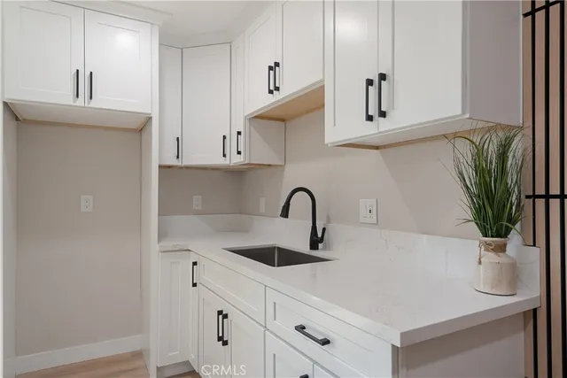 $1,900 | 1540 VÃa Buena, La Verne, CA 91750