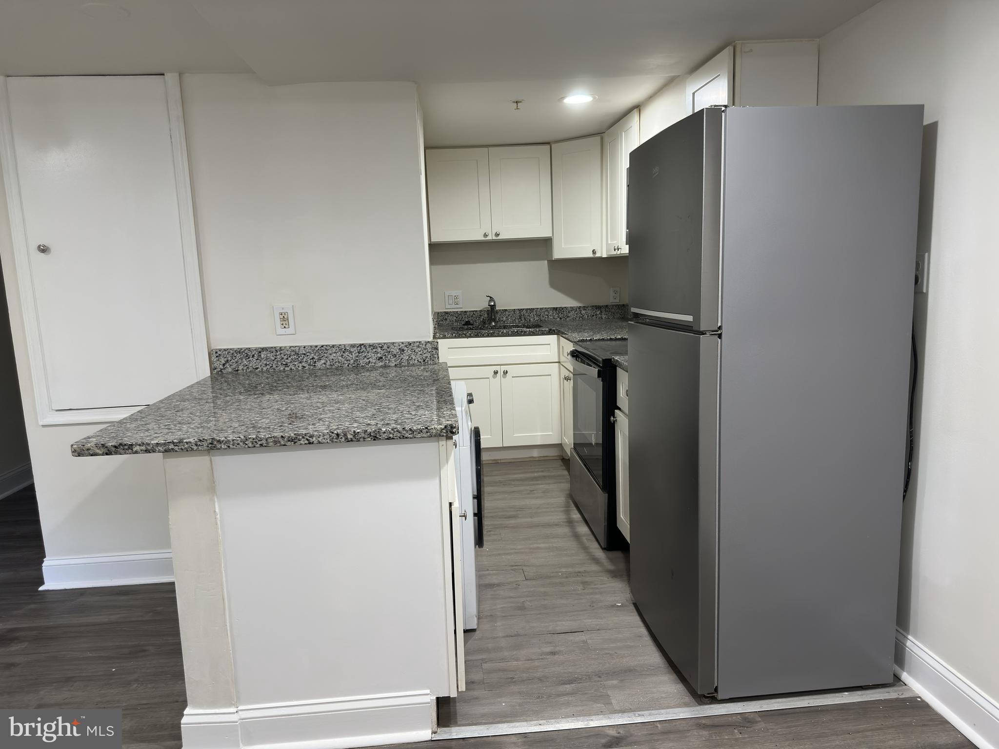 113 15th Street Southeast Washington, DC 20003 - Photo 10 of 27