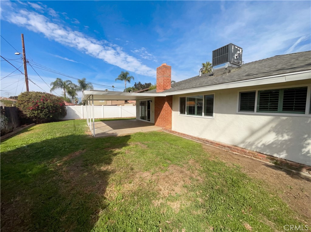2906 Miguel Street Riverside, CA 92506 - Photo 5 of 20