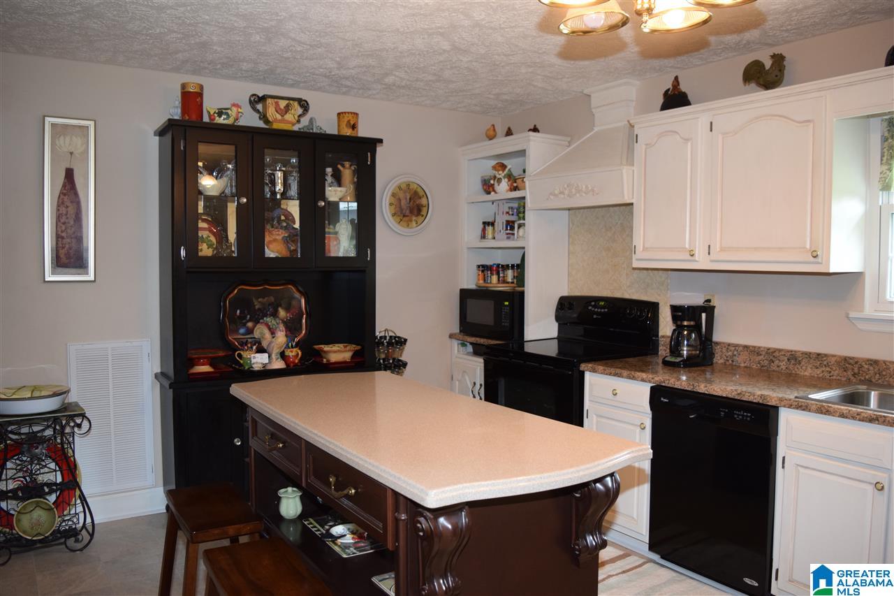 9476 Mountain High Road Warrior, AL 35180 - Photo 24 of 50