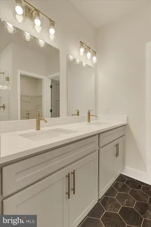 $539,900 | 10842 Sierra Drive, Waynesboro, PA 17268