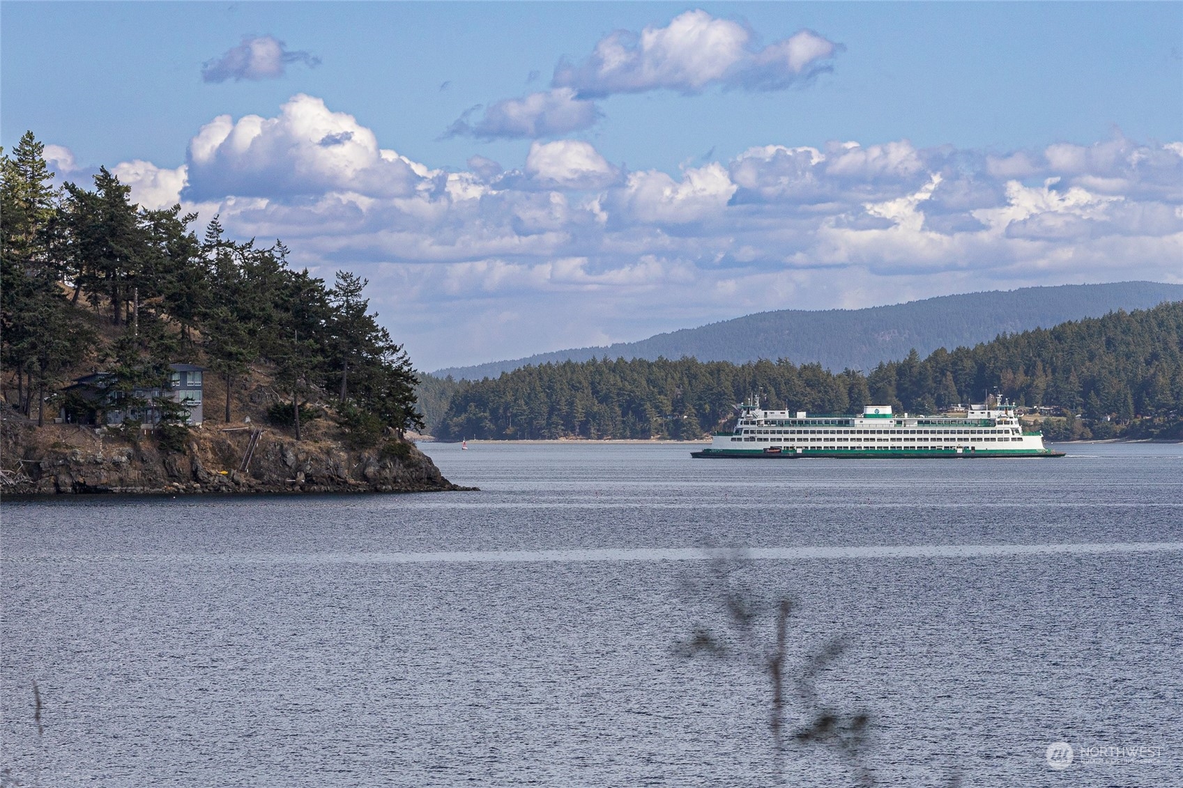 1045 Port Stanley Road Lopez Island, WA 98261 - Photo 29 of 40 a view of a city