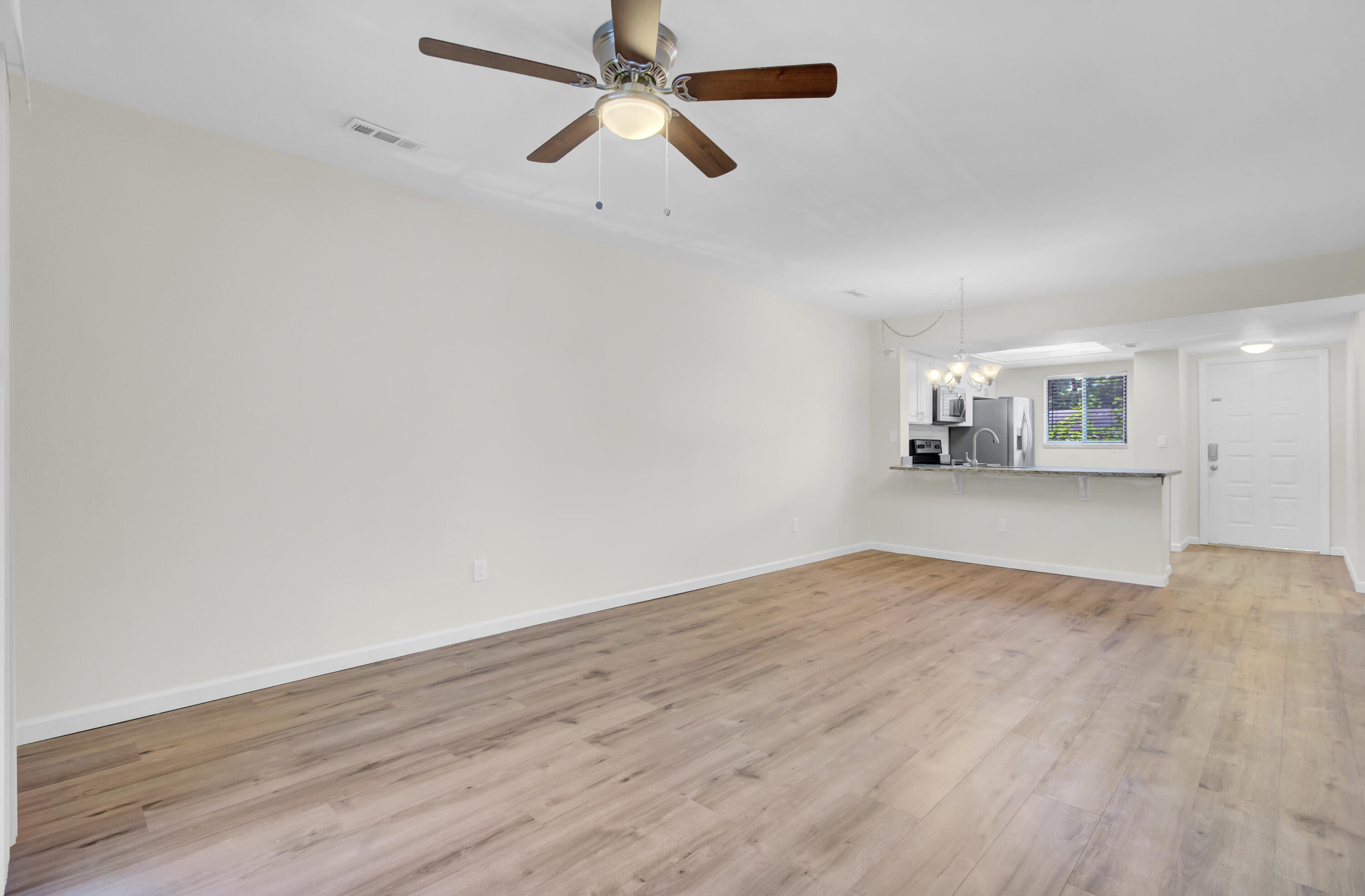 2182 Bees Ferry Road, Unit G Charleston, SC 29414 - Photo 17 of 34 (17)