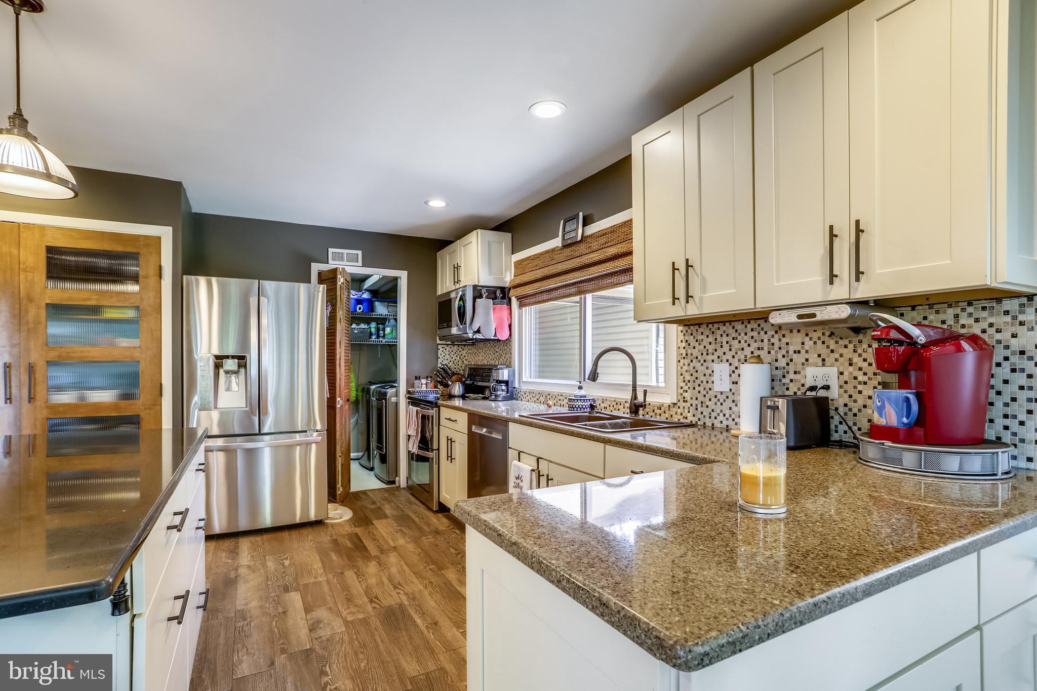 49 Thrush Road Sterling, VA 20164 - Photo 14 of 62 Stainless steel appliances