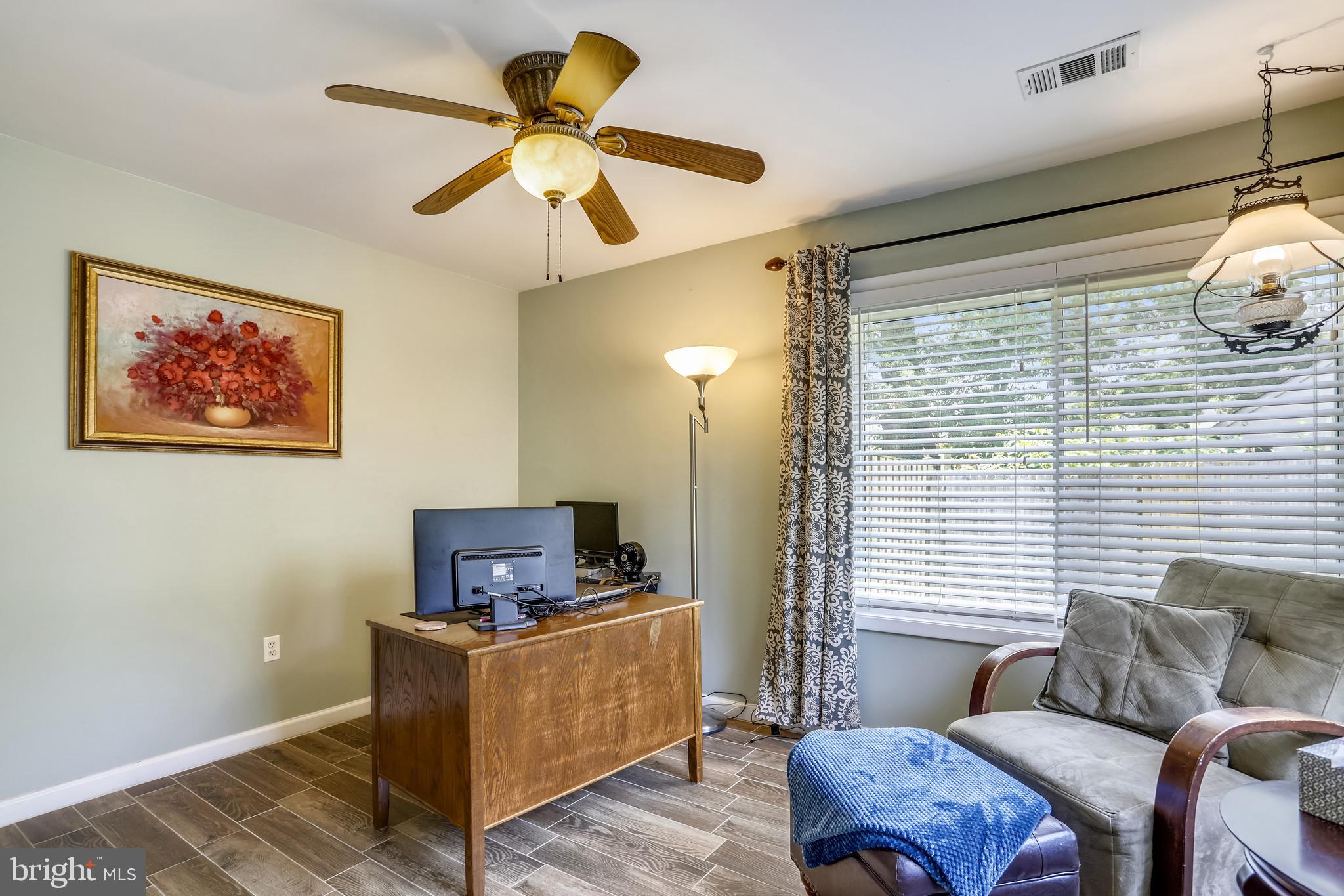 49 Thrush Road Sterling, VA 20164 - Photo 29 of 62