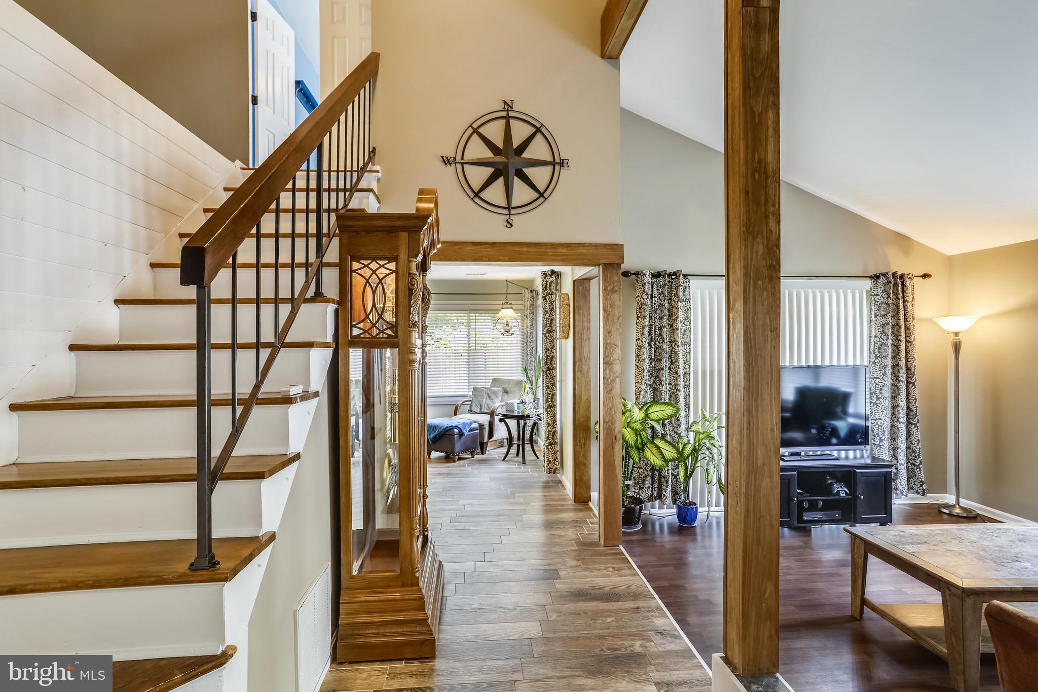 49 Thrush Road Sterling, VA 20164 - Photo 7 of 62 Open floor plan