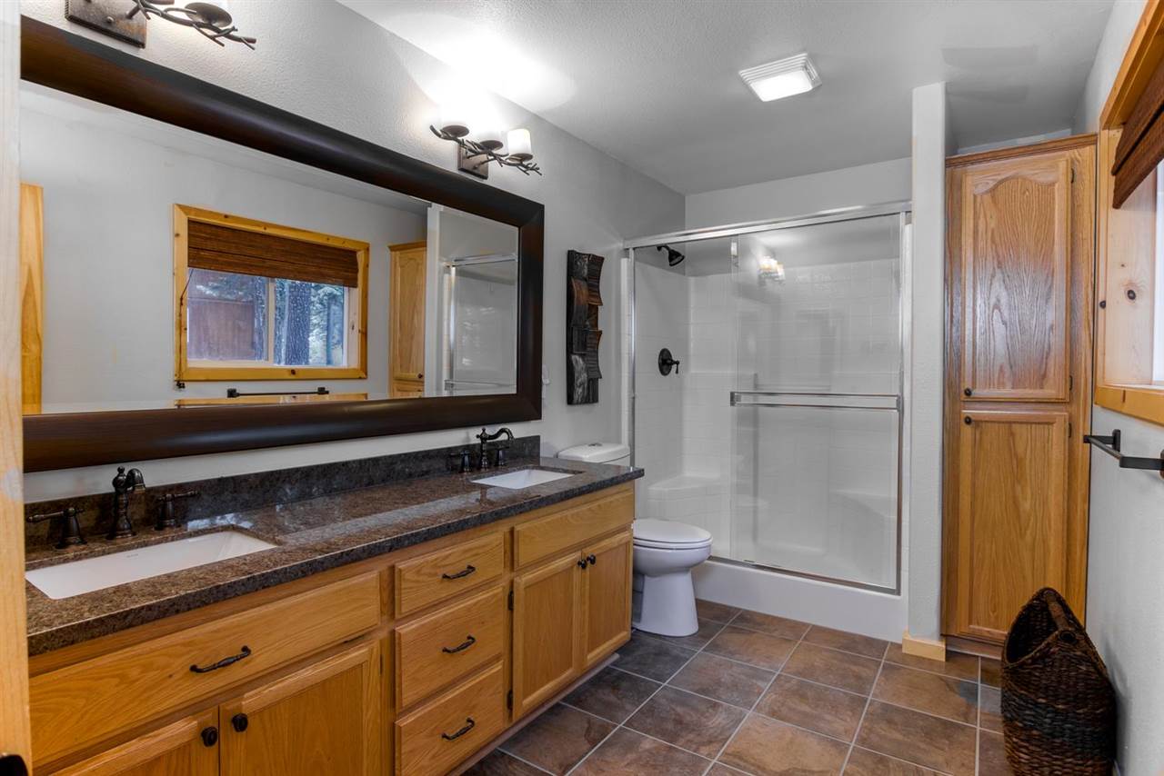 13813 Heidi Way Truckee, CA 96161 - Photo 10 of 21