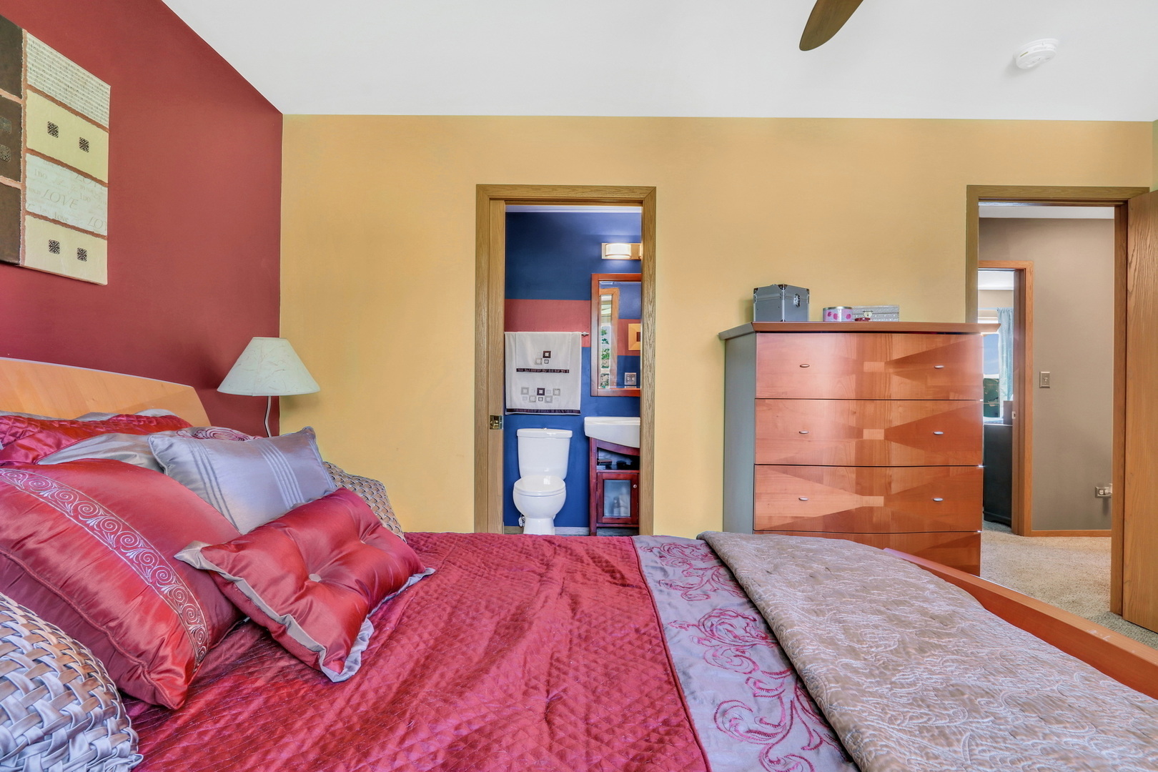 1111 Pheasant Run Zion, IL 60099 - Photo 16 of 38