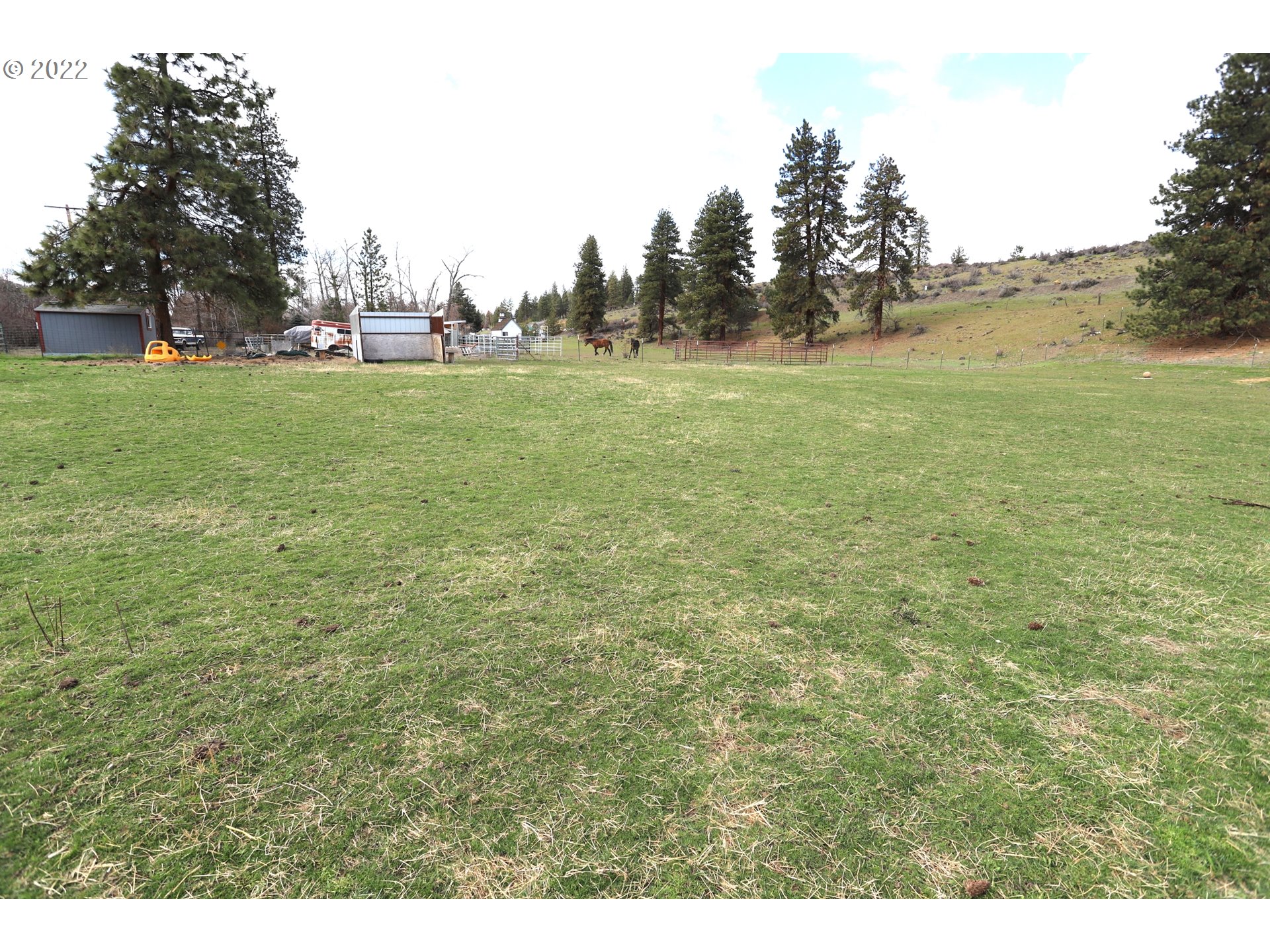 80306 Wamic Market Road Tygh Valley, OR 97063 - Photo 6 of 30 Gallery Image 6