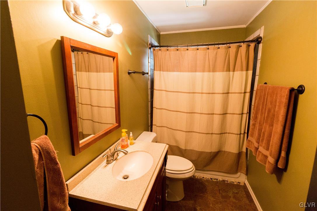 2127 Cypress Road Bethlehem, PA 18018 - Photo 13 of 19 Gallery Image 13