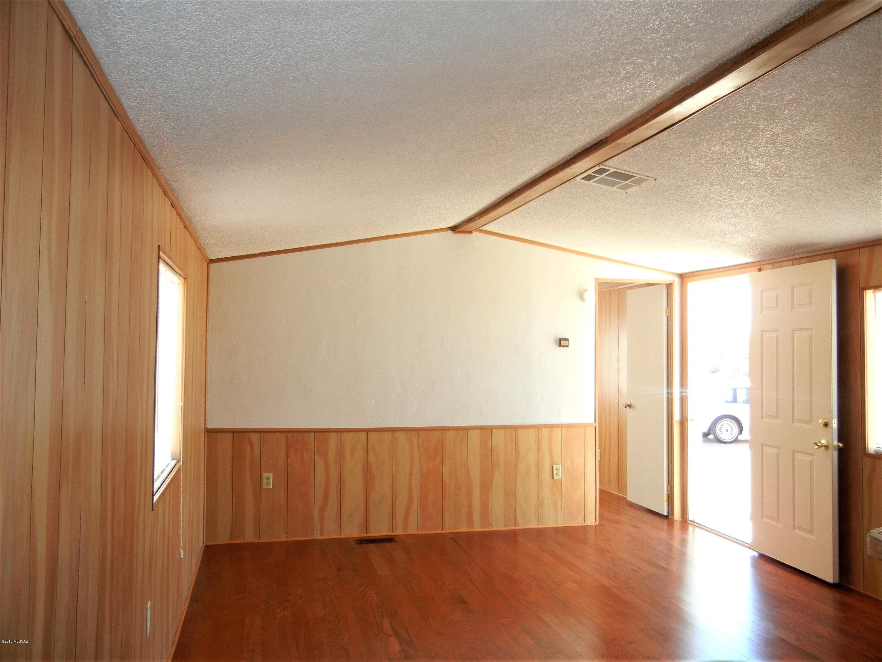 10201 North Feldman Road Marana, AZ 85653 - Photo 2 of 14 Gallery Image 2