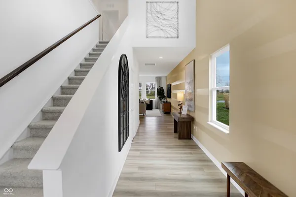 $456,985 | 1566 Hickory Lane, Franklin, IN 46131