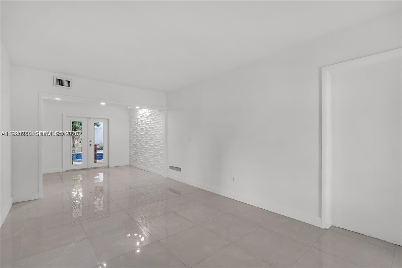 3800 Charles Terrace Miami, FL 33133 - Photo 11 of 16 a view of an empty room