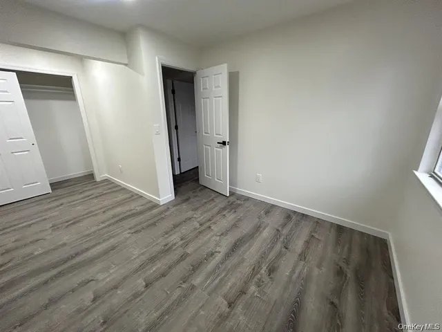 $499,999 | 5 Norfolk Court, Coram, NY 11727