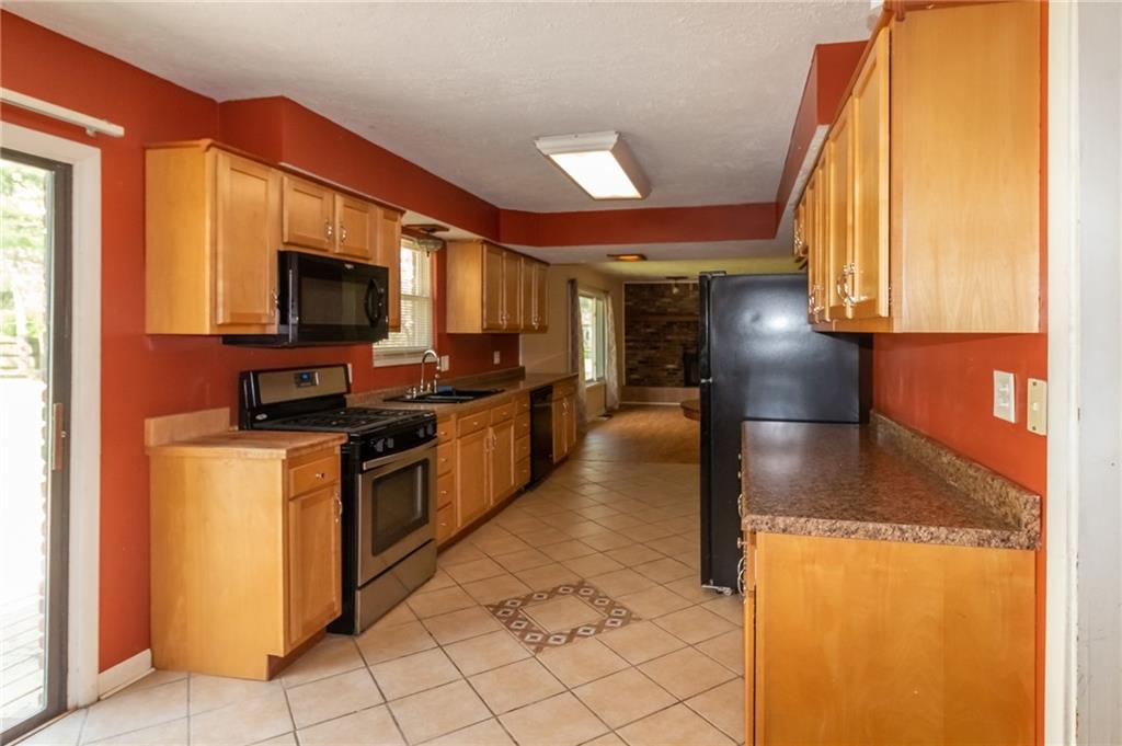 1806 West Stop 11 Road Indianapolis, IN 46217 - Photo 6 of 21 Gallery Image 6