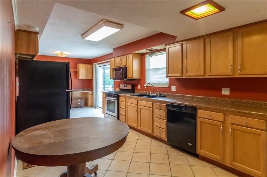 1806 West Stop 11 Road Indianapolis, IN 46217 - Photo 8 of 21 Gallery Image 8