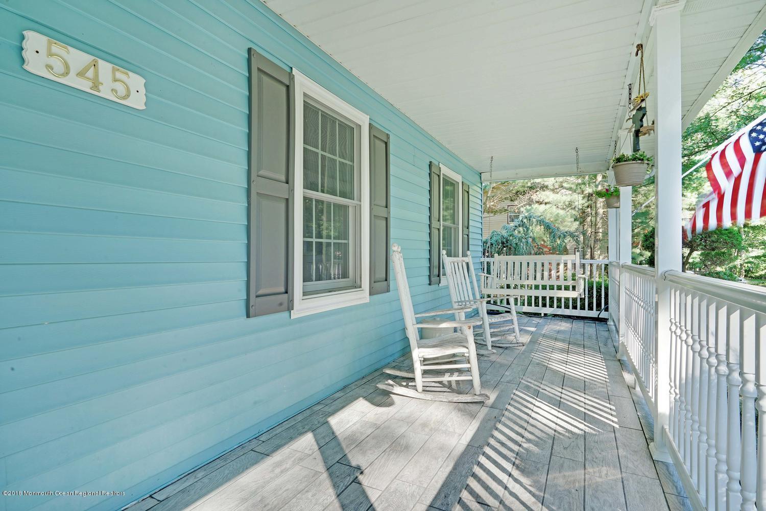 545 South Cooks Bridge Road Jackson, NJ 08527 - Photo 9 of 51 545 S Cooks Bridge Rd Jackson-large-010-