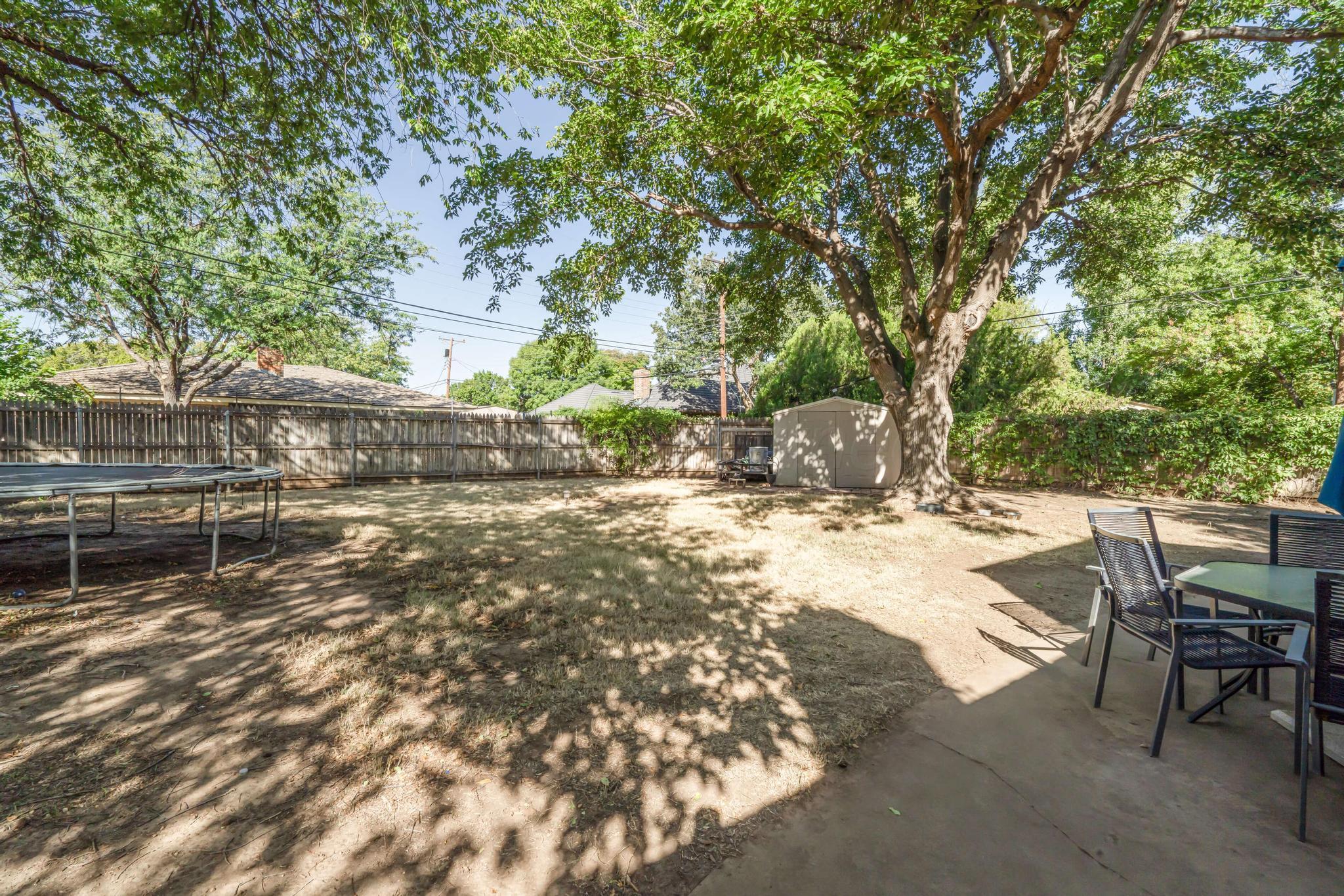 3304 Bedford Road Amarillo, TX 79106 - Photo 22 of 30 3304 Bedford-26 BACKYARD