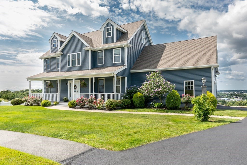 8 Hilltop Road Danvers, MA 01923 - Photo 2 of 42