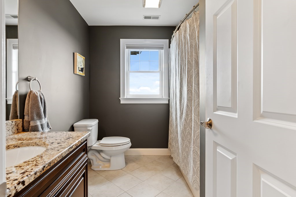 8 Hilltop Road Danvers, MA 01923 - Photo 28 of 42