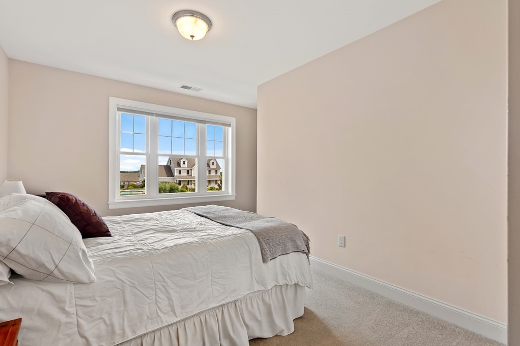 8 Hilltop Road Danvers, MA 01923 - Photo 30 of 42