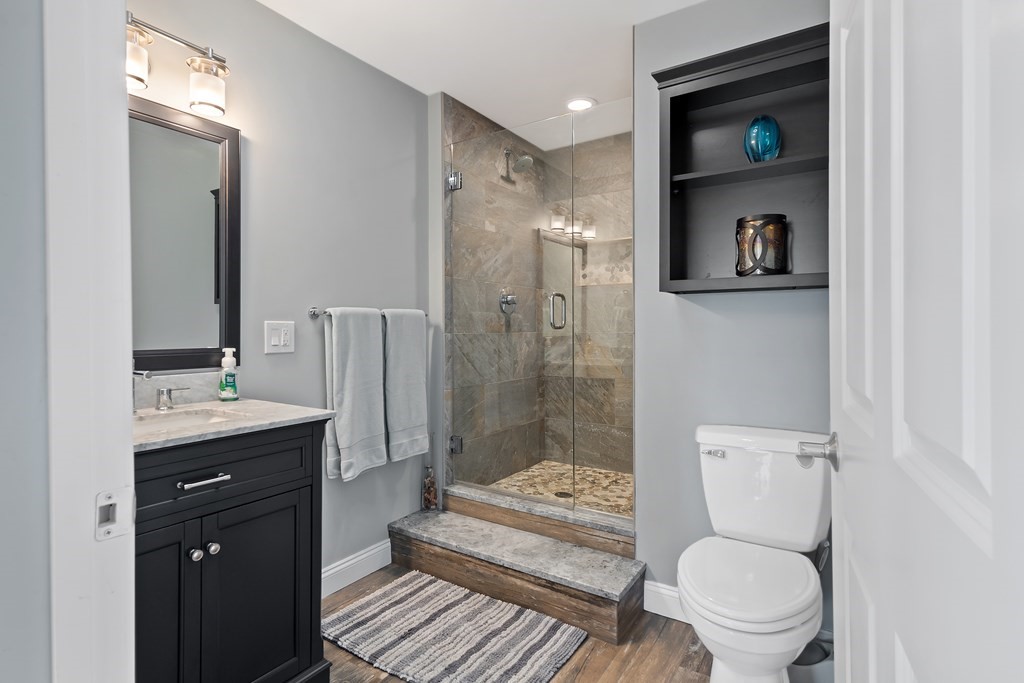 8 Hilltop Road Danvers, MA 01923 - Photo 36 of 42