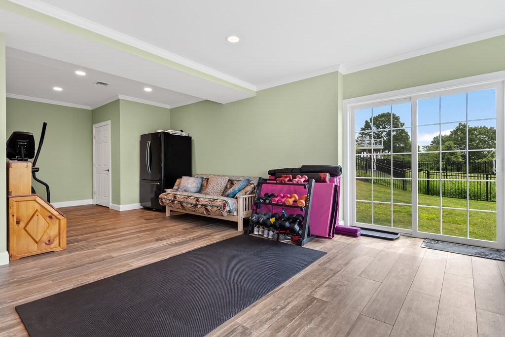 8 Hilltop Road Danvers, MA 01923 - Photo 38 of 42