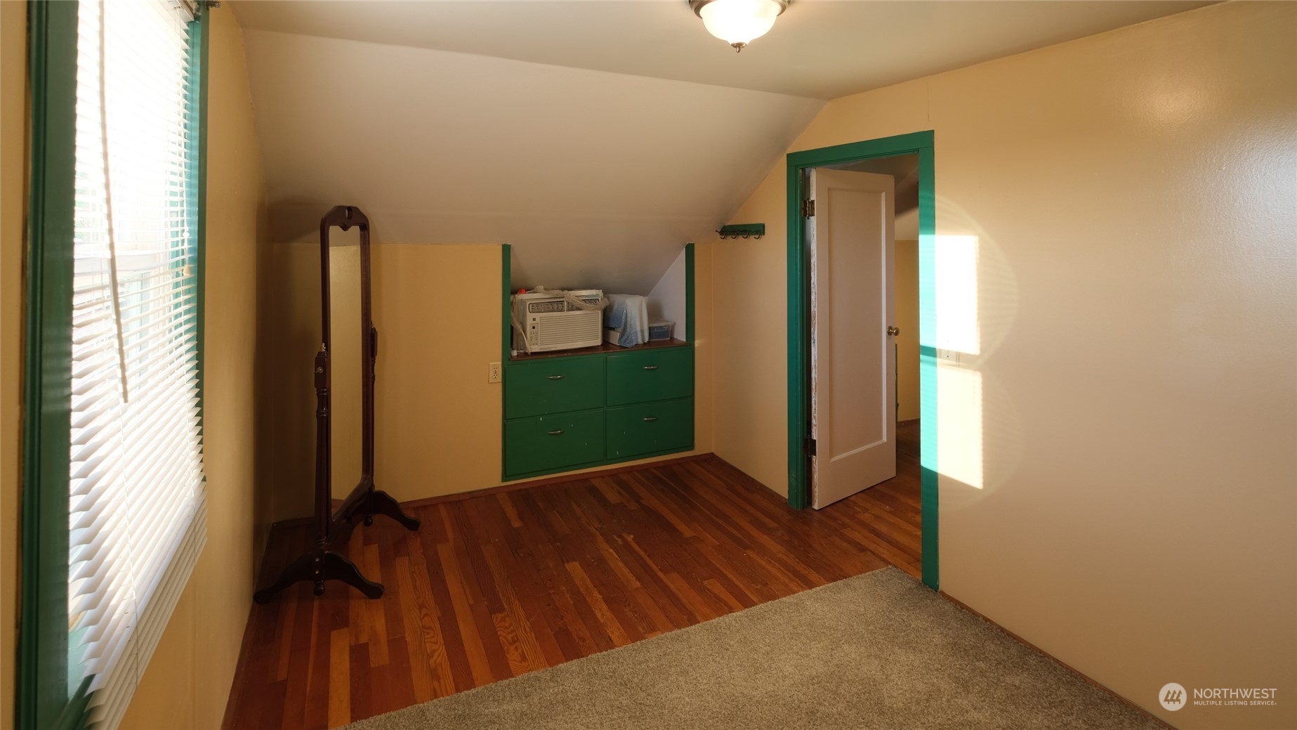 1146 Koontz Road Chehalis, WA 98532 - Photo 26 of 39 a view of a room with wooden floor