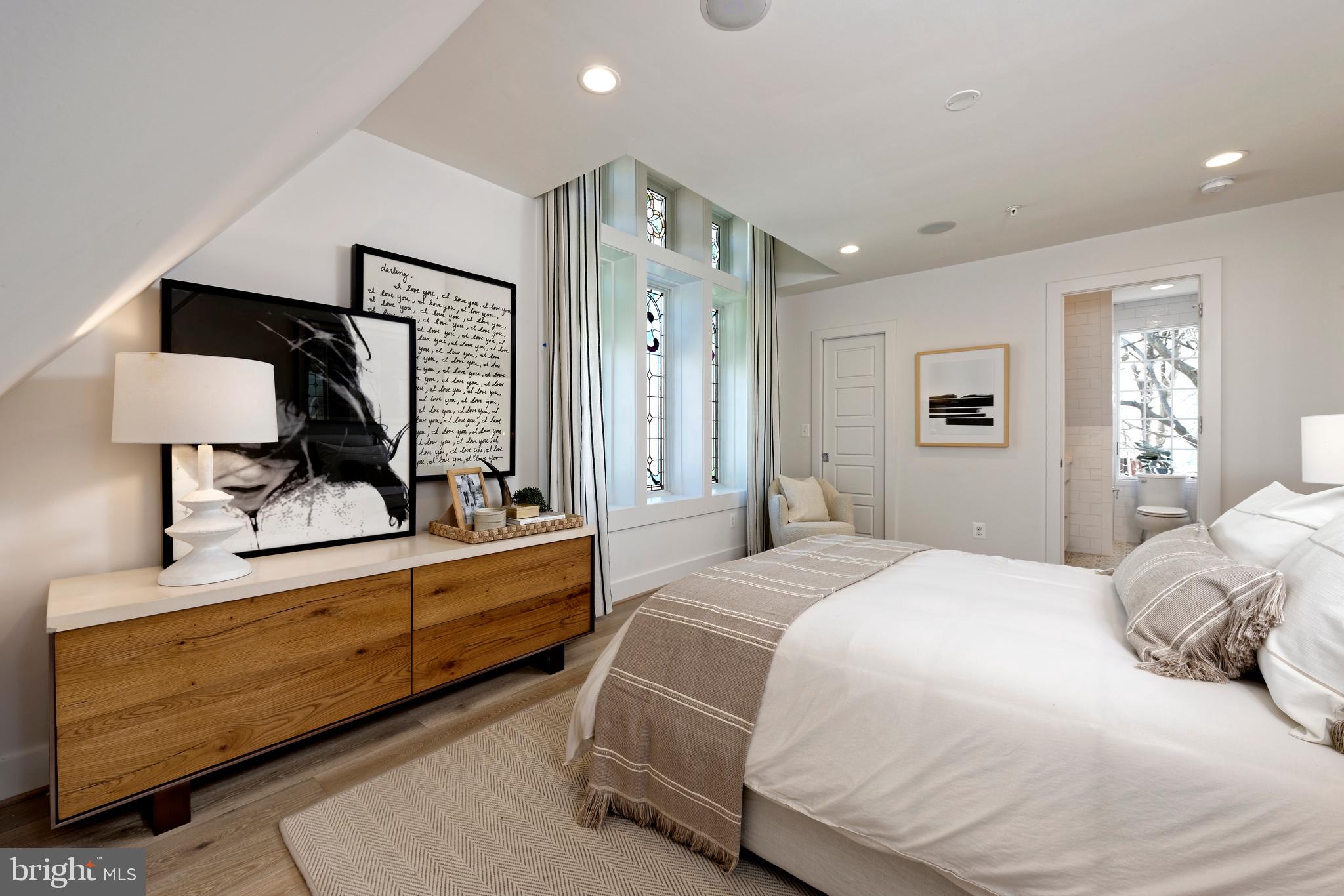 1015 D Street Northeast Washington, DC 20002 - Photo 18 of 37