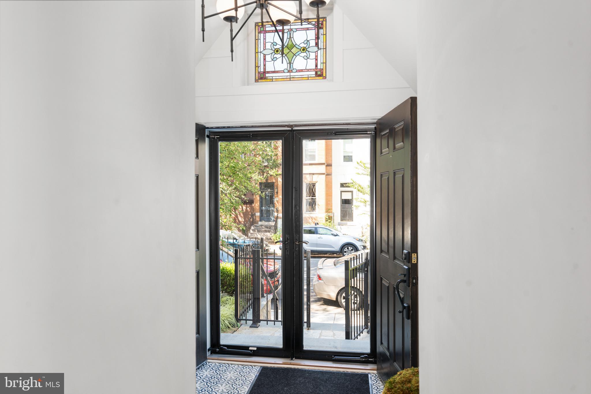 1015 D Street Northeast Washington, DC 20002 - Photo 6 of 37