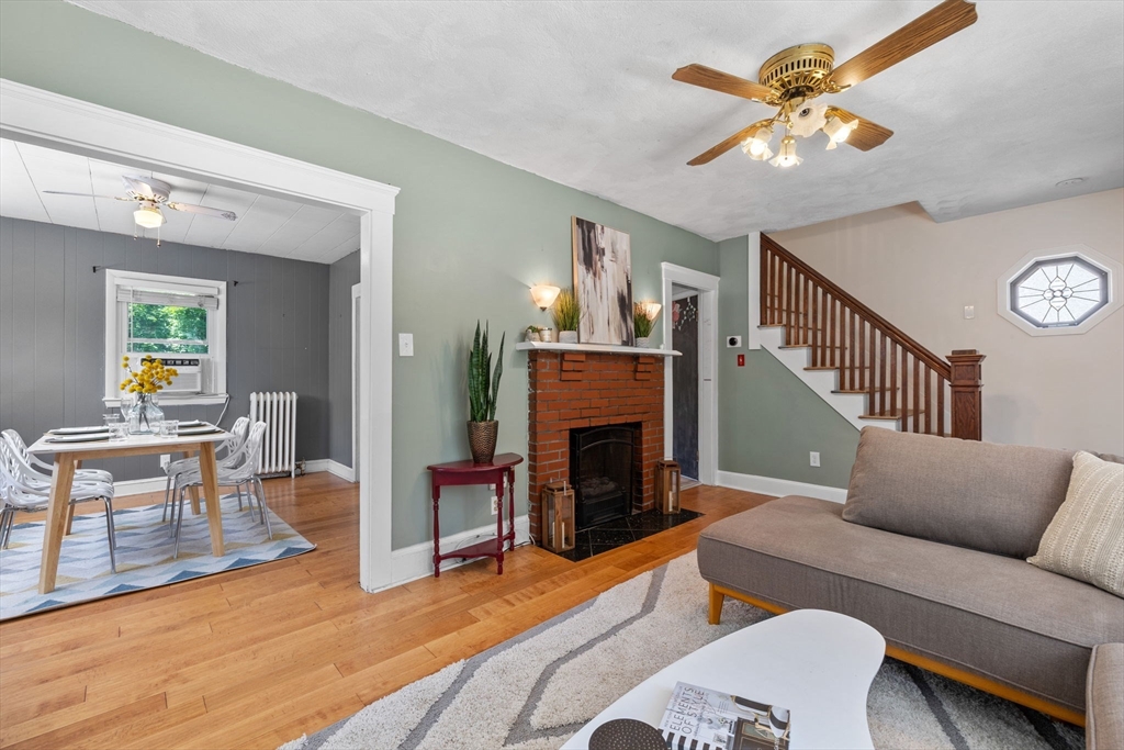 7 Hanson Street Wakefield, MA 01880 - Photo 6 of 30