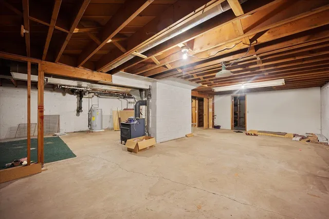 $500,000 | 40010 North Newport Highway, Elk, WA 99009