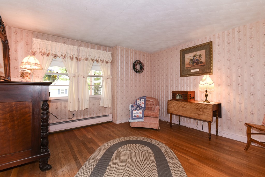 31 Longhill Road Lynn, MA 01904 - Photo 11 of 29 Gallery Image 11