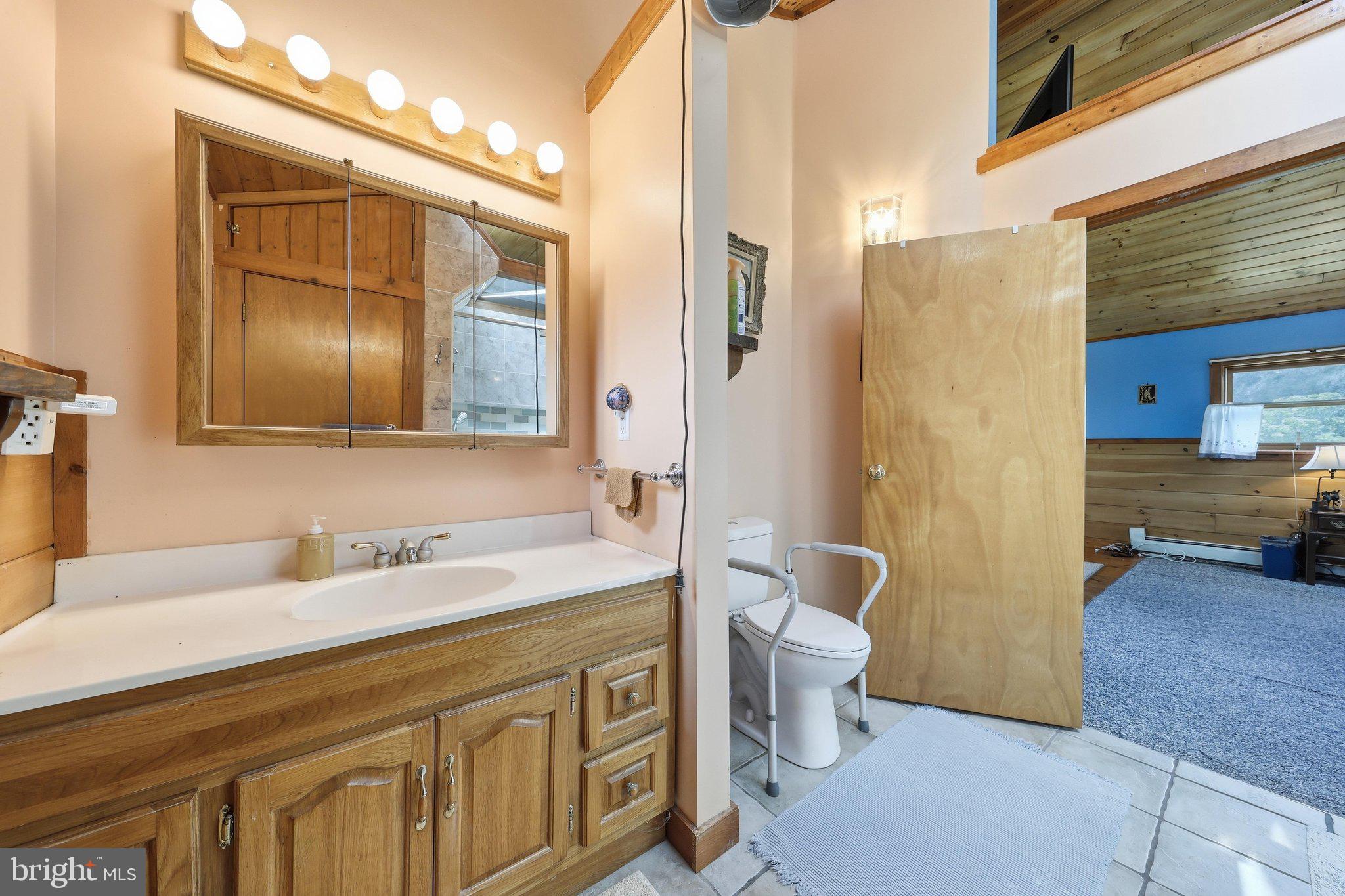 271 Rake Factory Road Biglerville, PA 17307 - Photo 40 of 72 Primary Bathroom