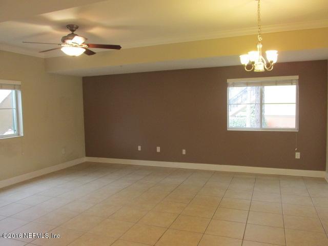 9745 Touchton Road, Unit 1801 Jacksonville, FL 32246 - Photo 4 of 12 Living Room2