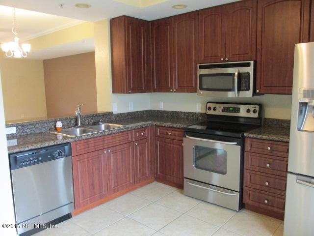 9745 Touchton Road, Unit 1801 Jacksonville, FL 32246 - Photo 6 of 12 Kitchen2