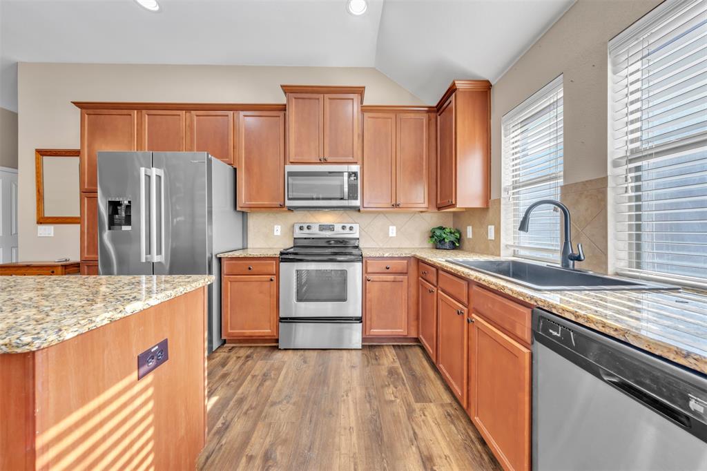 1314 Concho Trail Mansfield, TX 76063 - Photo 15 of 34