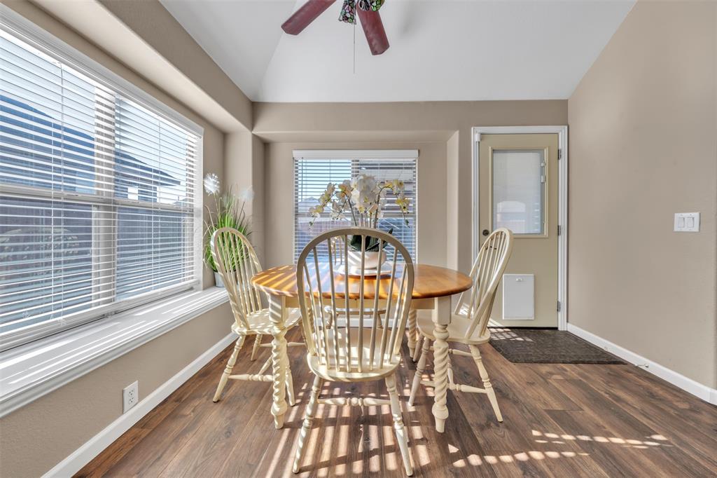 1314 Concho Trail Mansfield, TX 76063 - Photo 16 of 34