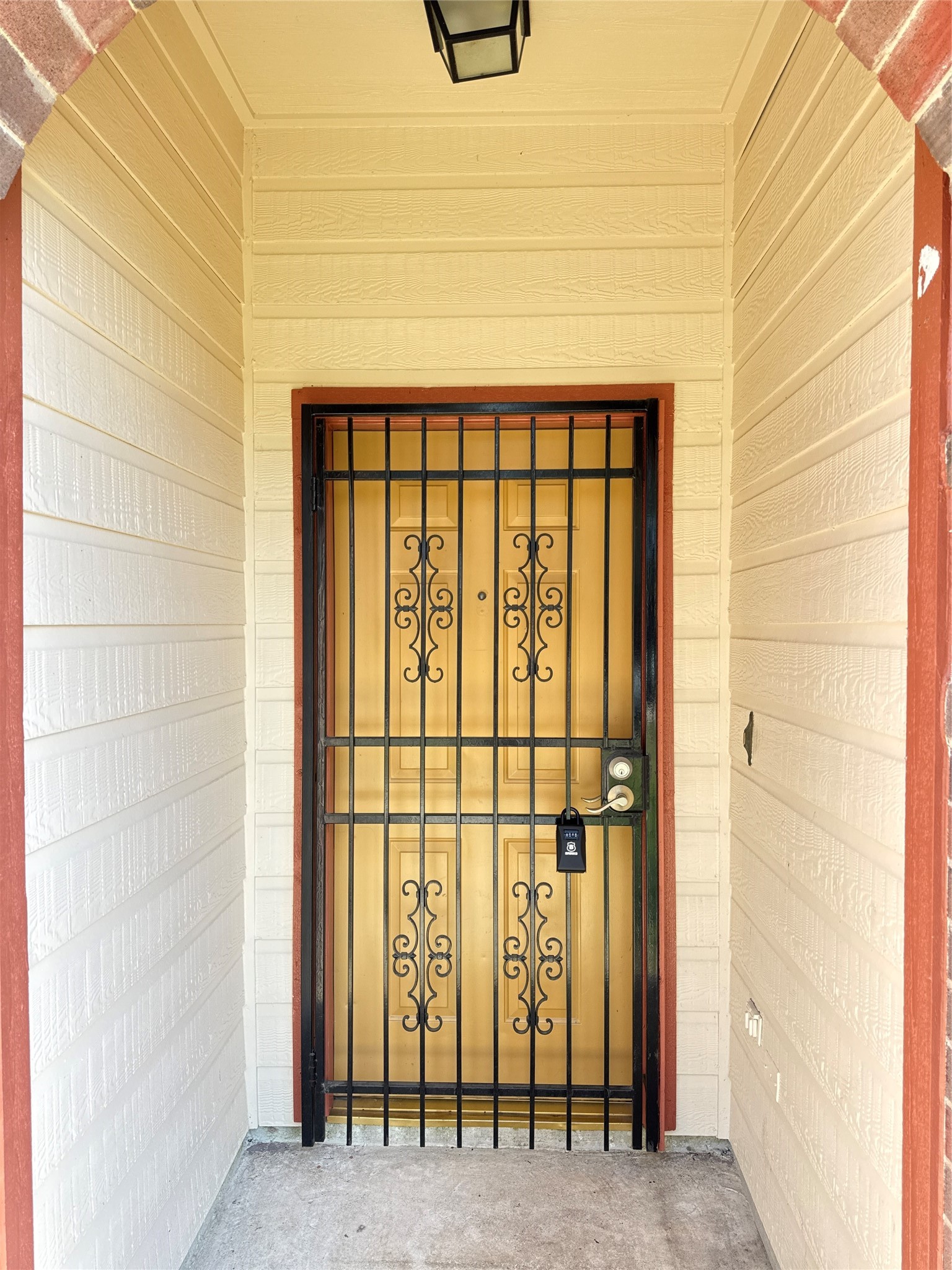 15919 Hiram Clarke Road Houston, TX 77053 - Photo 6 of 29 a view of front door