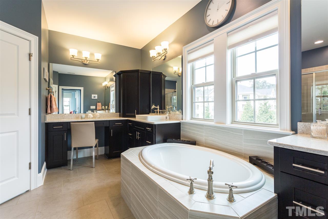 3627 Rolston Drive Raleigh, NC 27609 - Photo 17 of 29