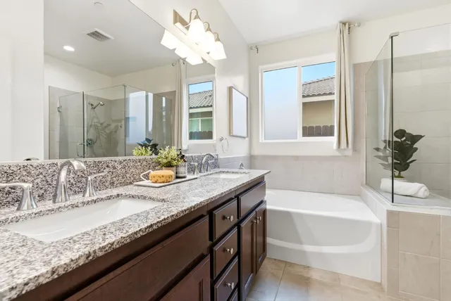 $569,900 | 4613 West Payson Court, Visalia, CA 93291