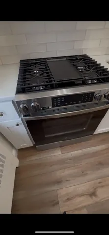 $2,250 | 6035 Boulevard East, Unit C4, West New York, NJ 07093