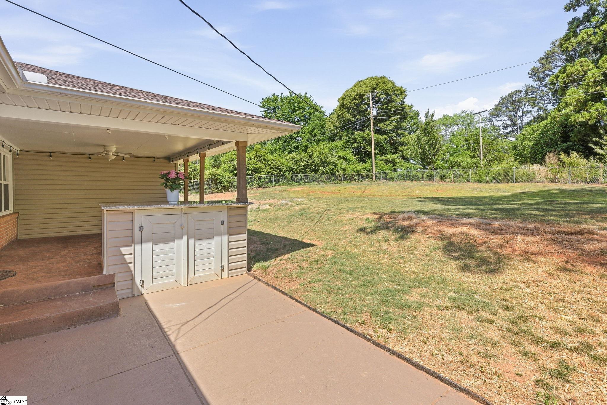407 Ravenal Road Anderson, SC 29621 - Photo 38 of 46